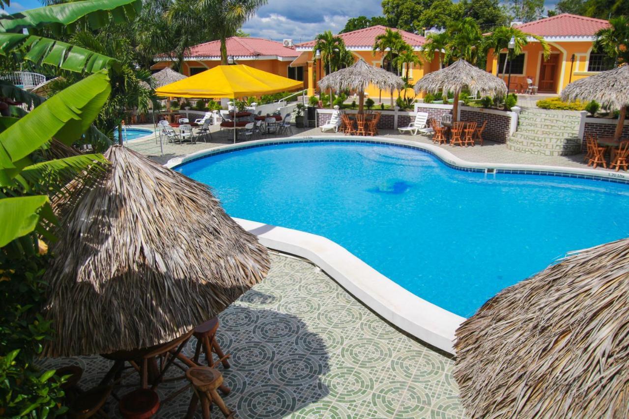 Apart Hotel Acuarious de Luis Estelí Exterior foto